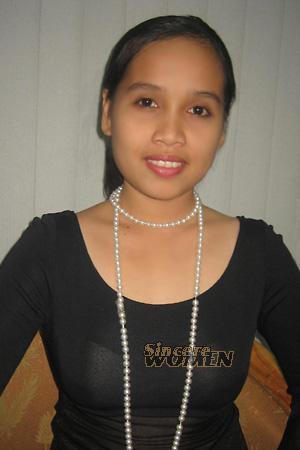 Philippines women